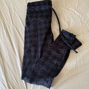 Constantly Varied Gear Black Houndstooth Leggings - Legacy Full Length